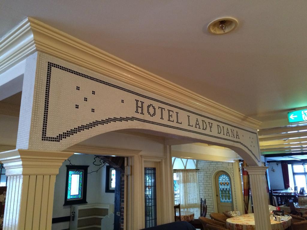 Hotel Lady Diana & St. Georges Хакуба-Мура Экстерьер фото
